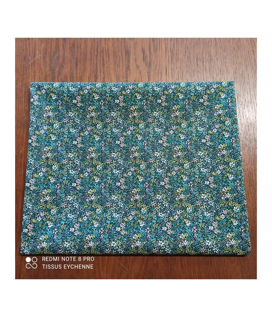 Coupon - coton mini fleur- vert - 50x47cm