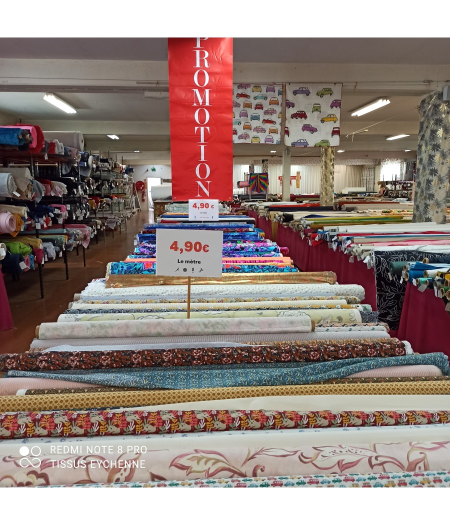 Tissus variés à  4.90€ /mètre