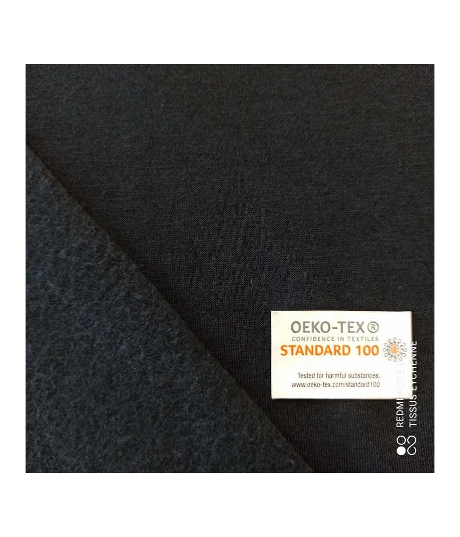 Disponible en magasin à Launaguet - Tissu sweat gratté noir - OekoTex